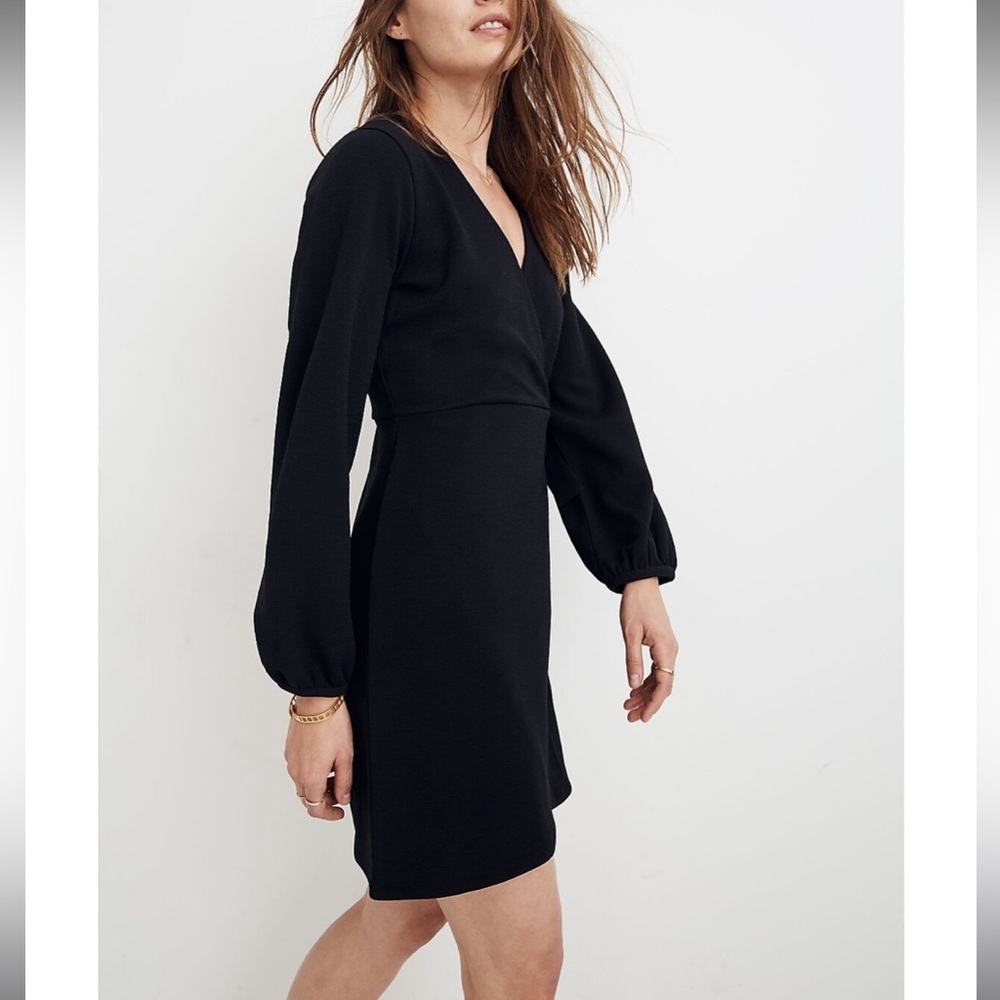 Madewell Texture & Thread long sleeve side tie wrap dress MEDIUM in Black